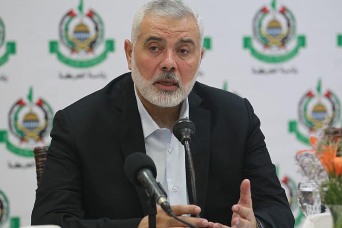 Haniyeh phones Abbas to discuss how to face off Trump’s plan